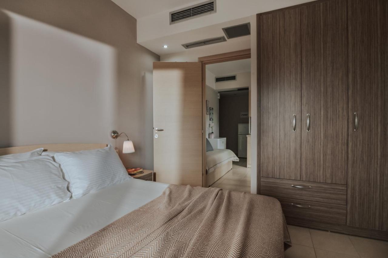 Kanali Homes Buitenkant foto