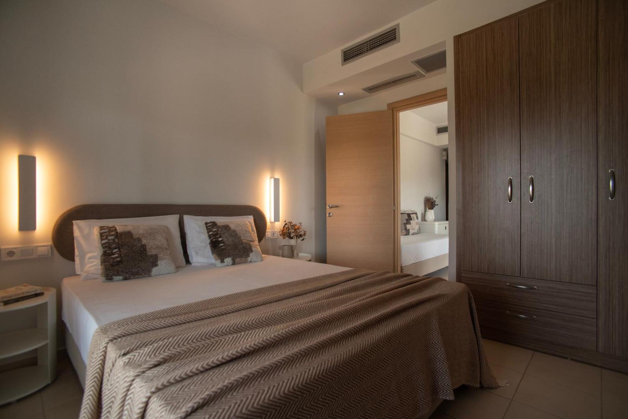 Kanali Homes Buitenkant foto