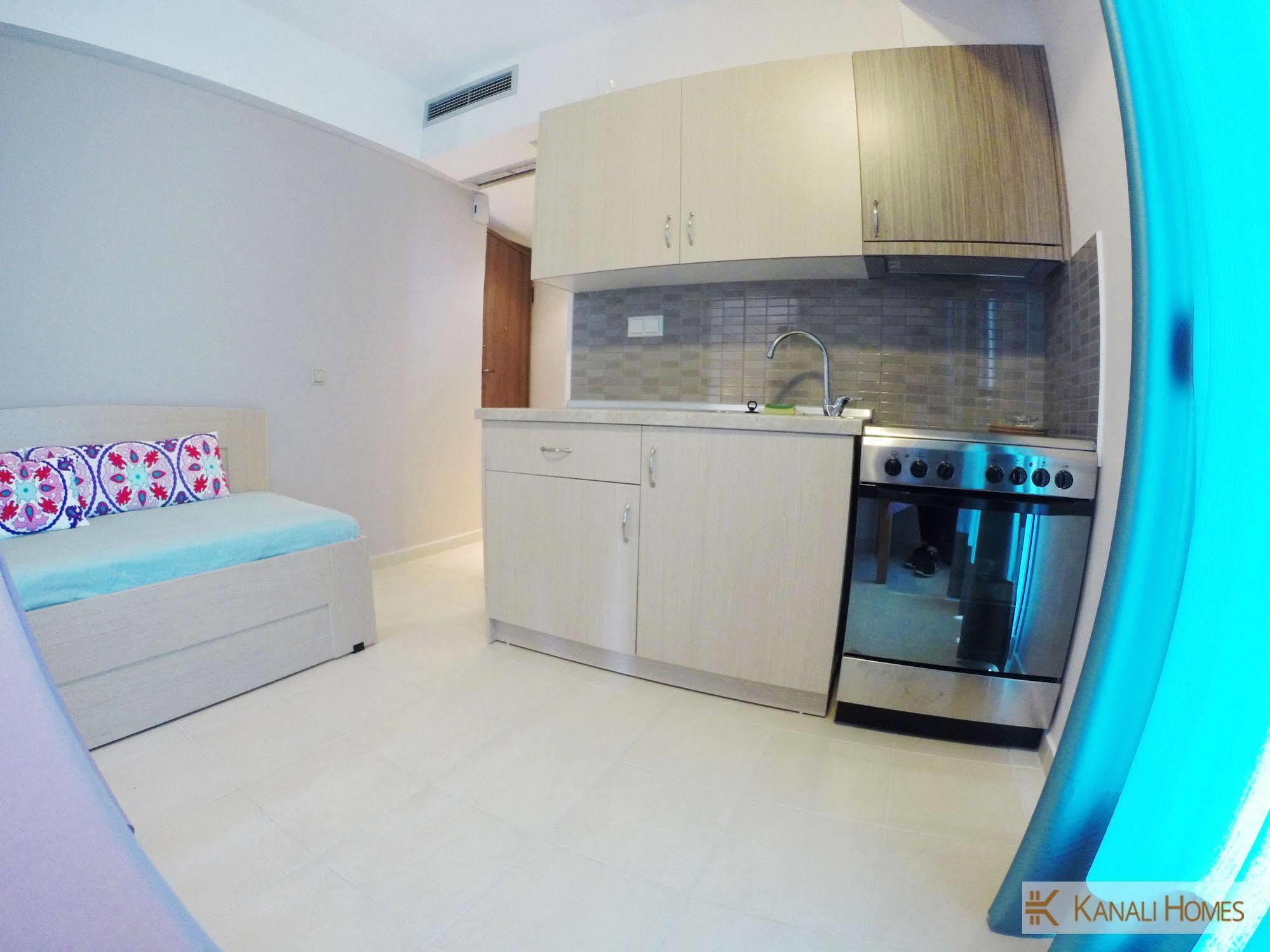 Kanali Homes Buitenkant foto